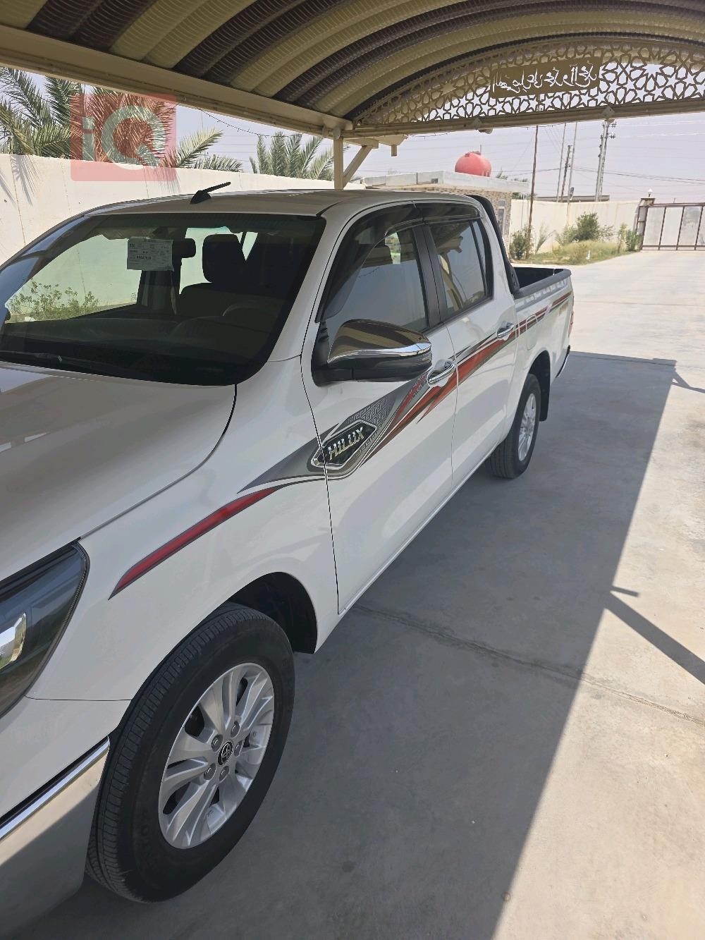 تويوتا هايلوكس